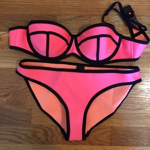 Hot pink triangl bathing suit